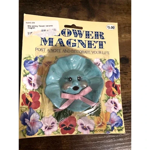 Vintage 90's FLOWER Magnets - Kitschy Magnetic Flowers - 2 Piece Set - Picture 6 of 8